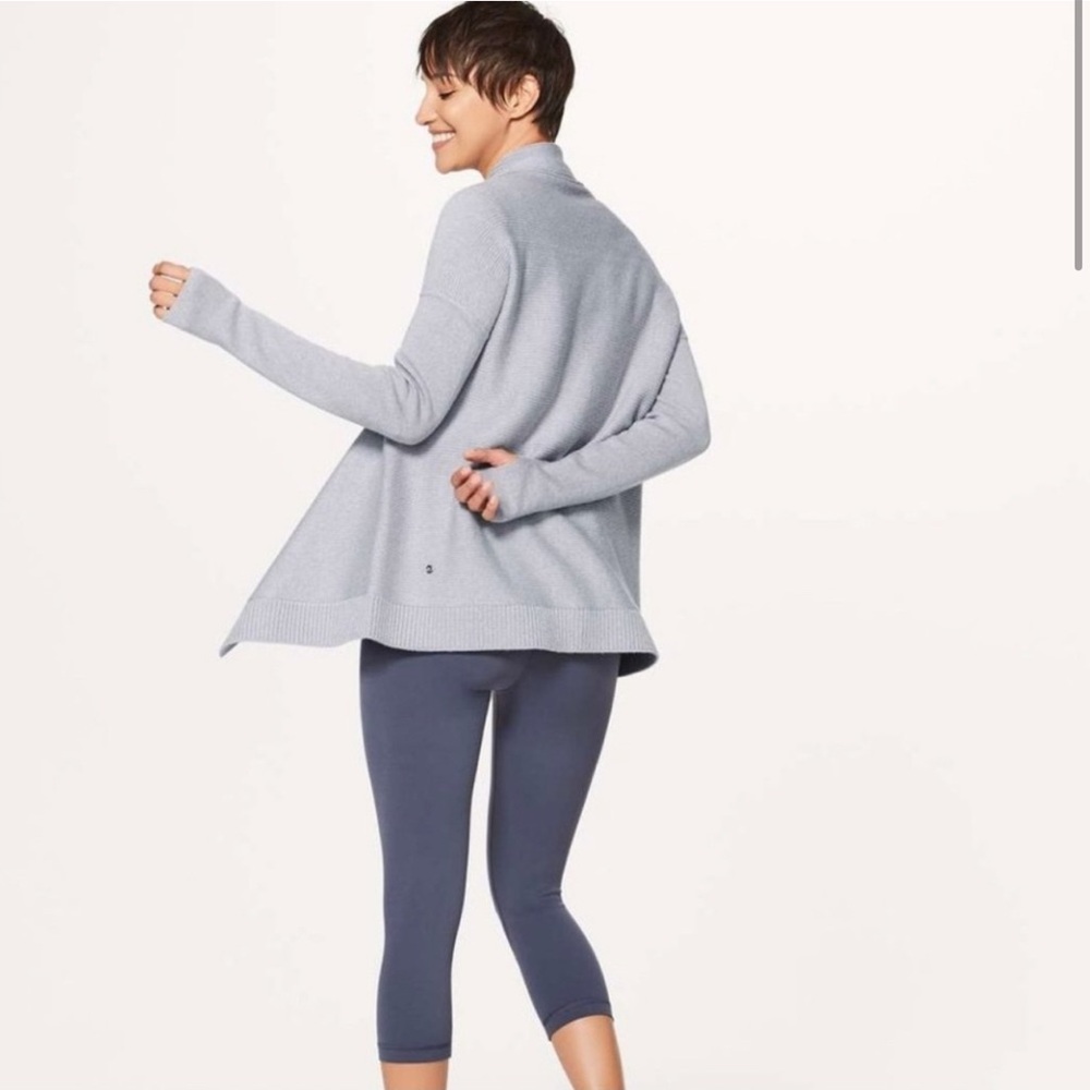 Lululemon Wrap It Up Sweater Grey Size 10 - Picture 2 of 14